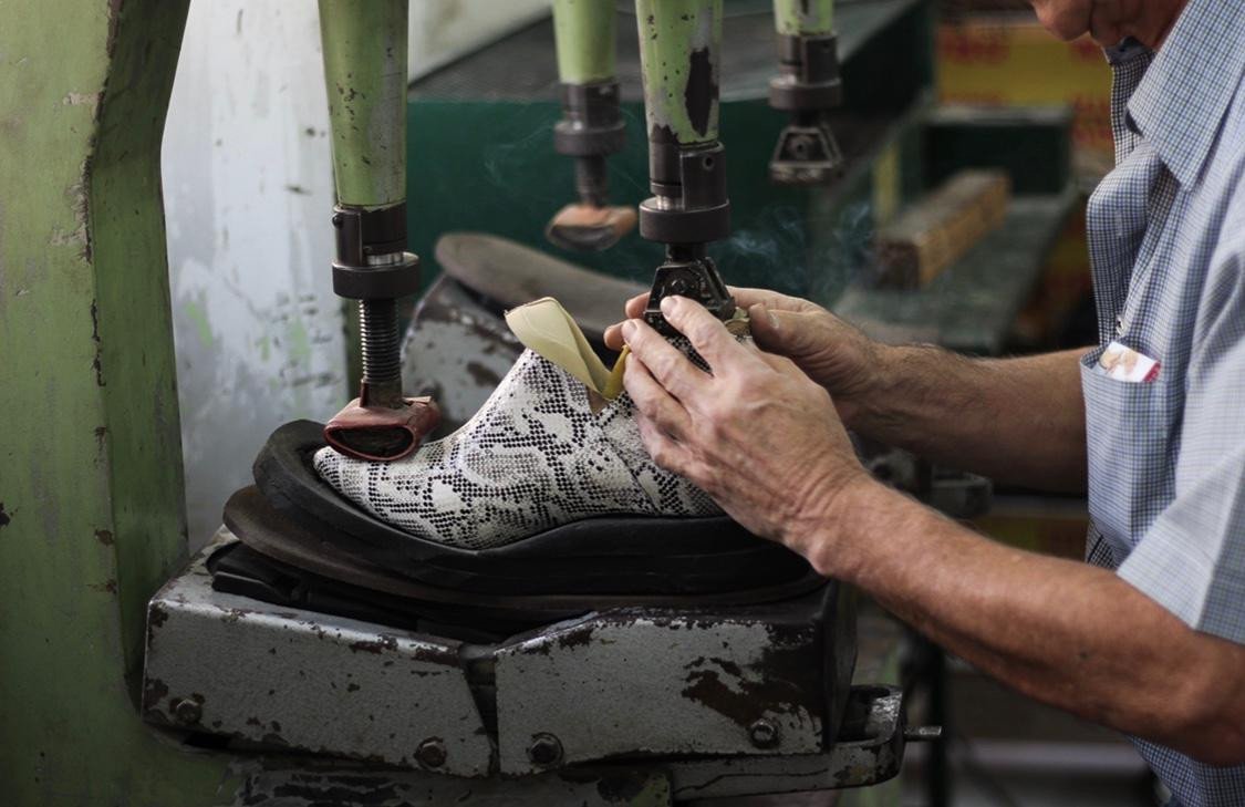Zapatos hechos a mano en México
